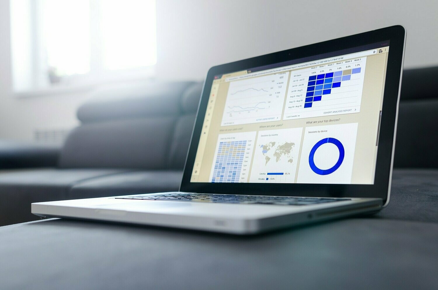 Nuevas Tecnologías de la Información en Gestiones Comerciales (90h)