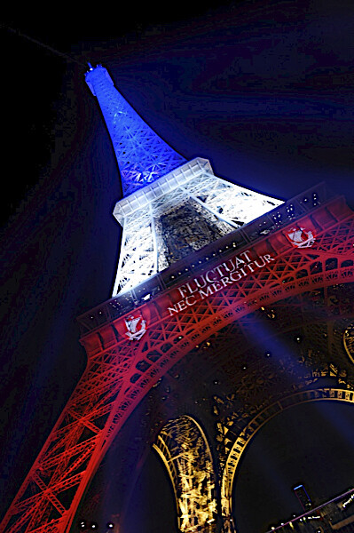 Monument&#39;s Flag 08