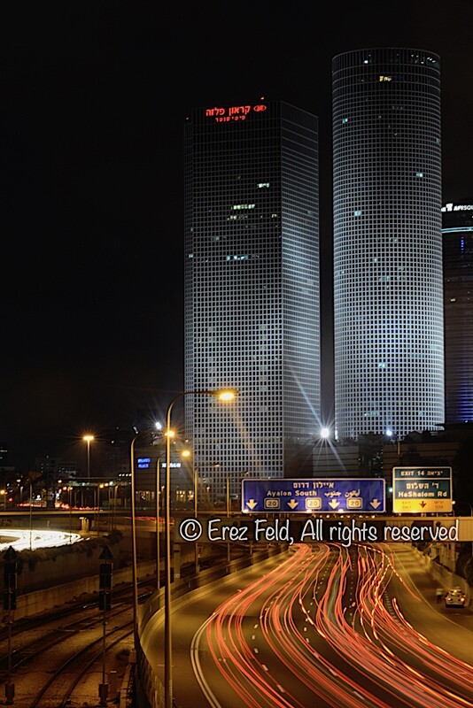 Azrieli Lights 01
