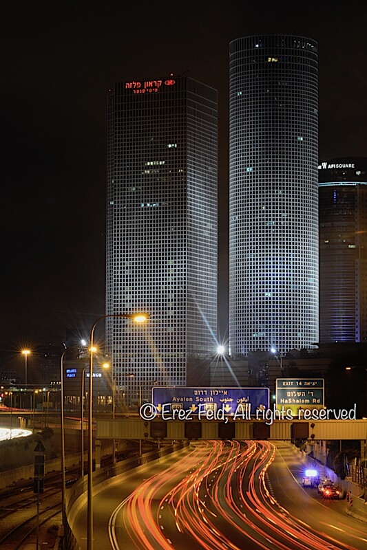 Azrieli Lights 03