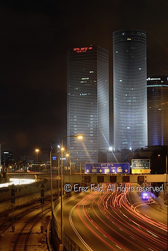 Azrieli Lights 02