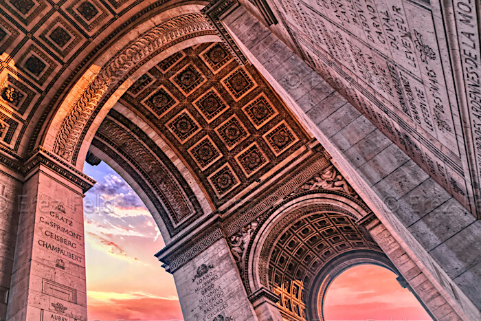 Coucher de soleil sous l&#39;Arc