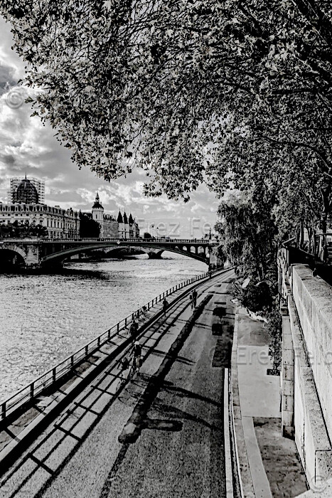 Paris et sa &quot;scène&quot;