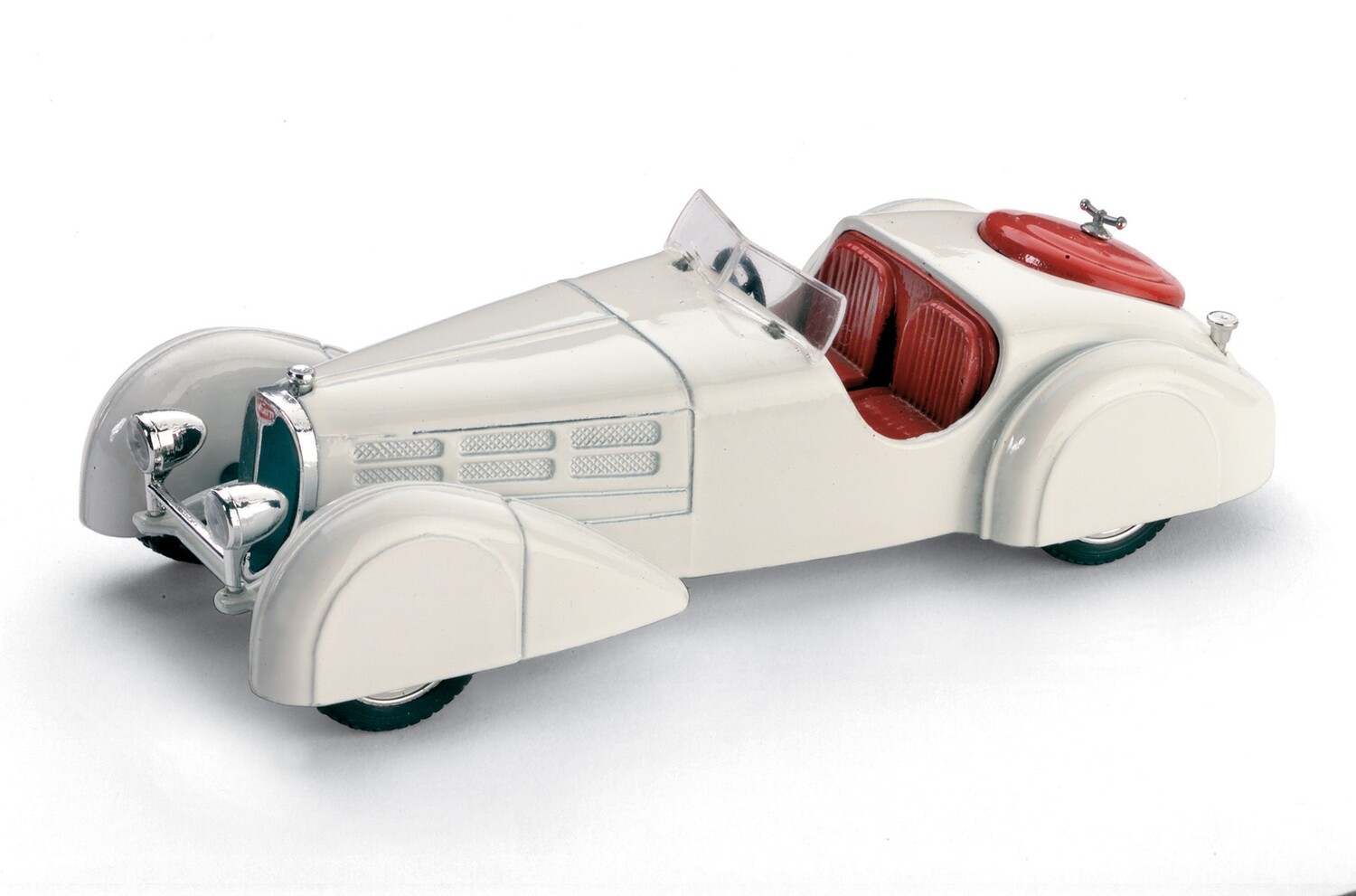 Bugatti 57S Aperta bianco 1936