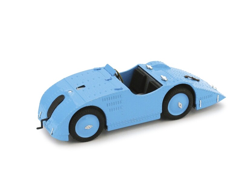 Bugatti Tipo 32 Tank
prototipo vettura da Gran Premio
Chapeaux! Monsieur Bugatti.

CENTENARIO BUGATTI 1909-2009
