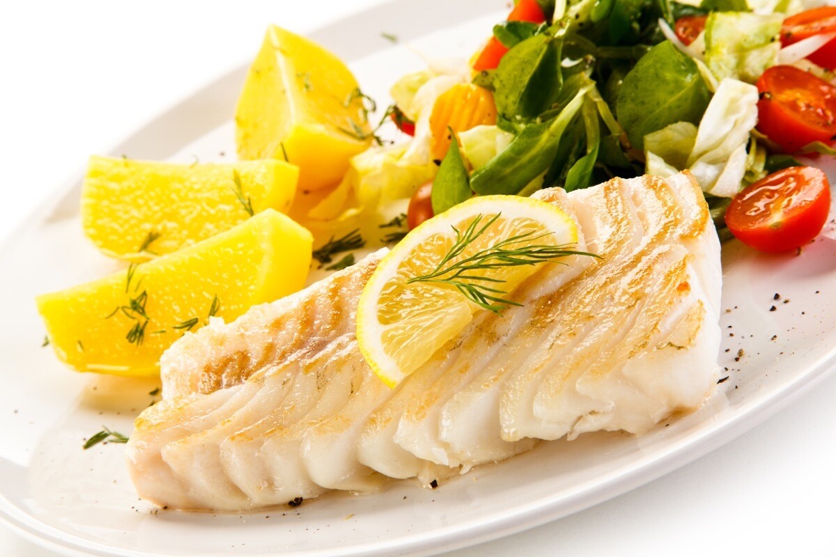 Белая рыба запечённая с овощами, 130 гр
