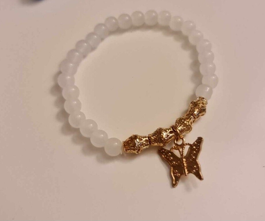Very beautiful bracelet