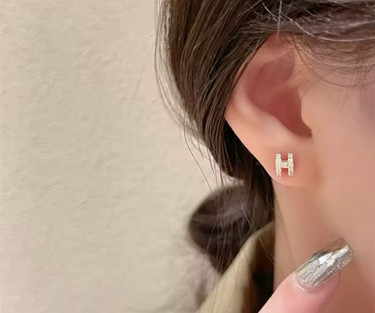 H Earrings for Women Gold