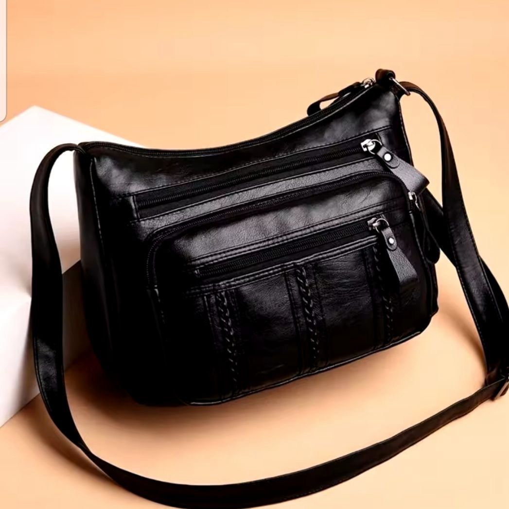 Casual Women&#39;s Shoulder Bag