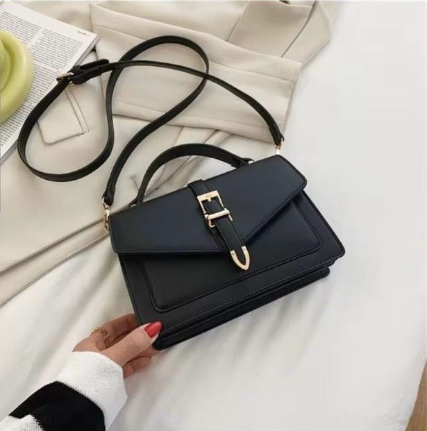 Fashionable Shoulder Crossbody Bag