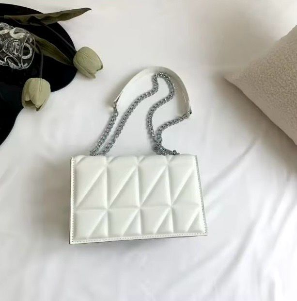 Fashion Chain Crossbody Bag