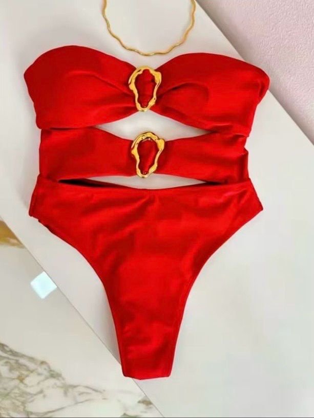 Sexy One-Piece Women&#39;s Swimsuit