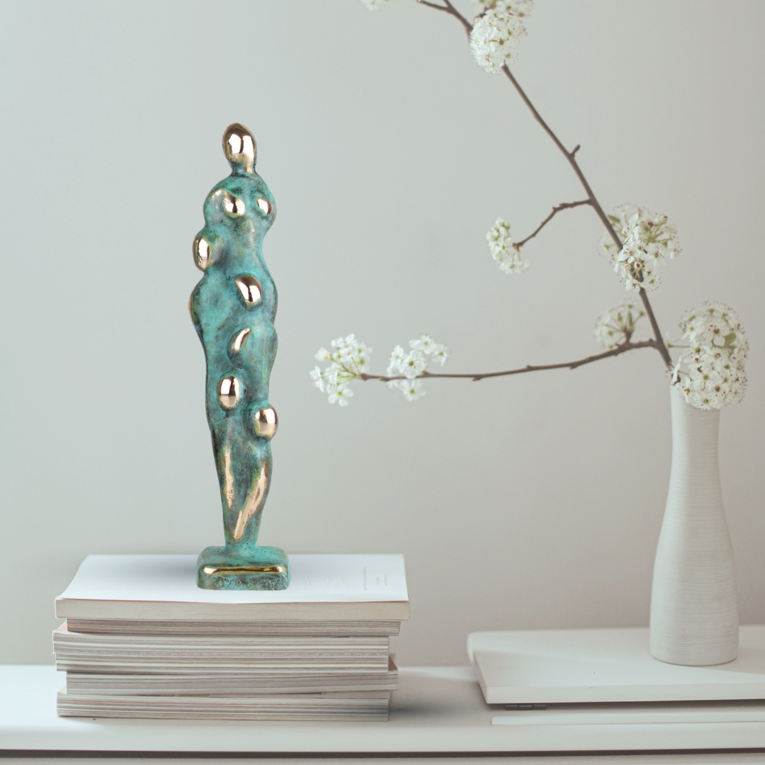 Kvinde med 4 børn 17 cm høj