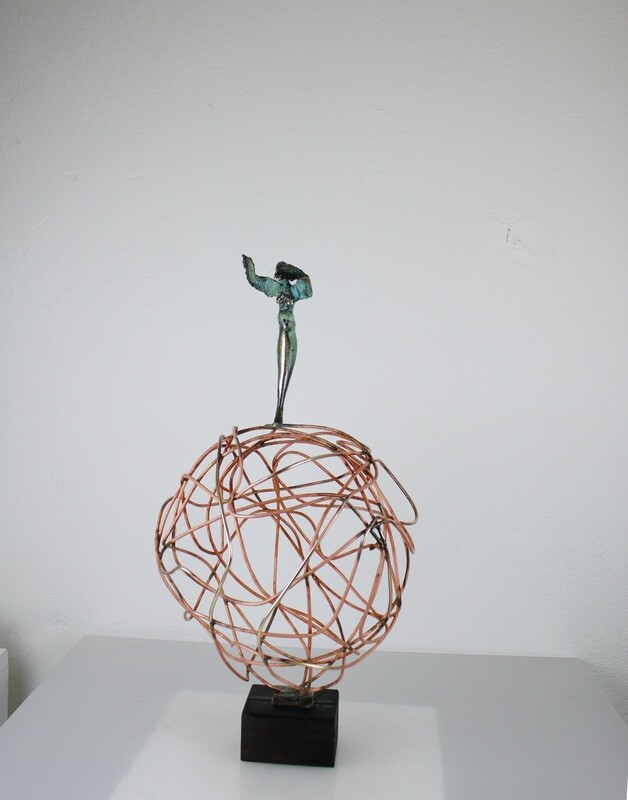Fly on the wings of love - 45 cm