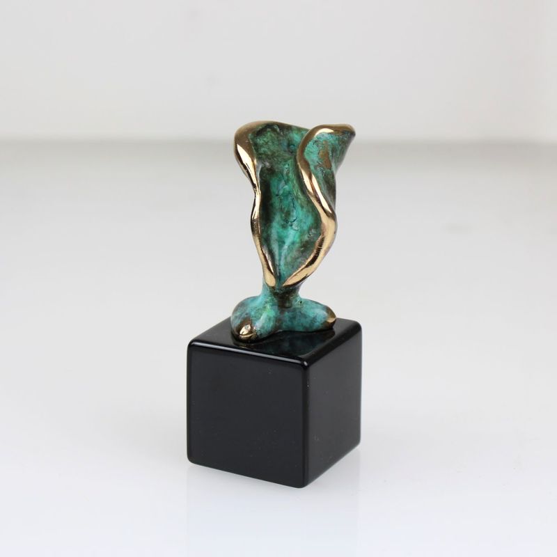 Golden Curves - Unika