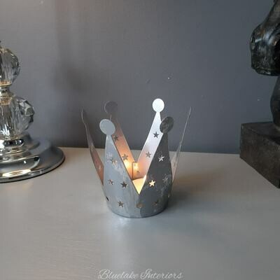 Vintage Style Silver Metal Crown Tea Light Candle Holder with Cut Out Stars