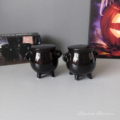 Witches Cauldron Black Ceramic Salt & Pepper Cruet Set Gift Boxed
