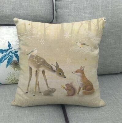 Gorgeous Woodland Friends Winter Scene Christmas Cushion Cover