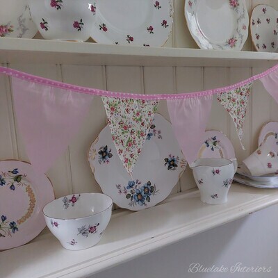 Pretty Pink Ditsy Floral Bunting
