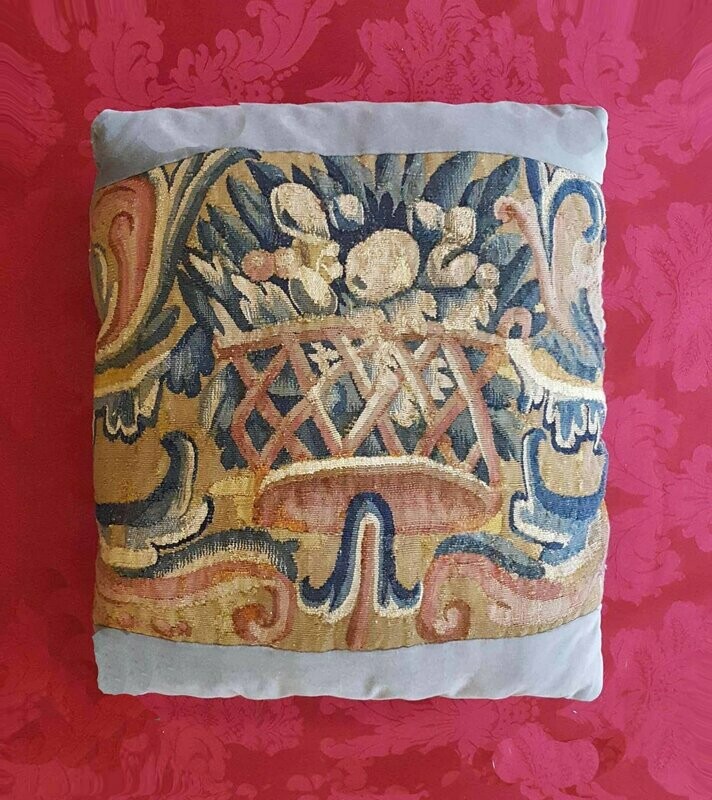 Coussin Tapisserie – Bruxelles