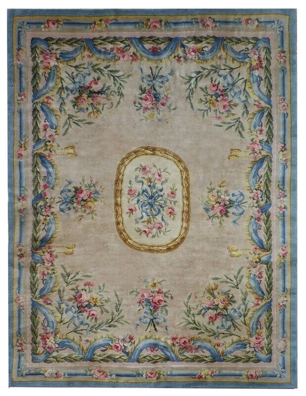 Tapis au point de la Savonnerie - Epoque 19e siècle -Dim:300x220