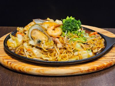 Seafood Yakisoba