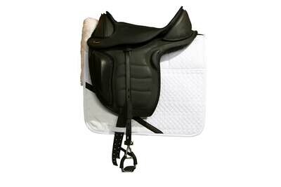 Treeless Saddles