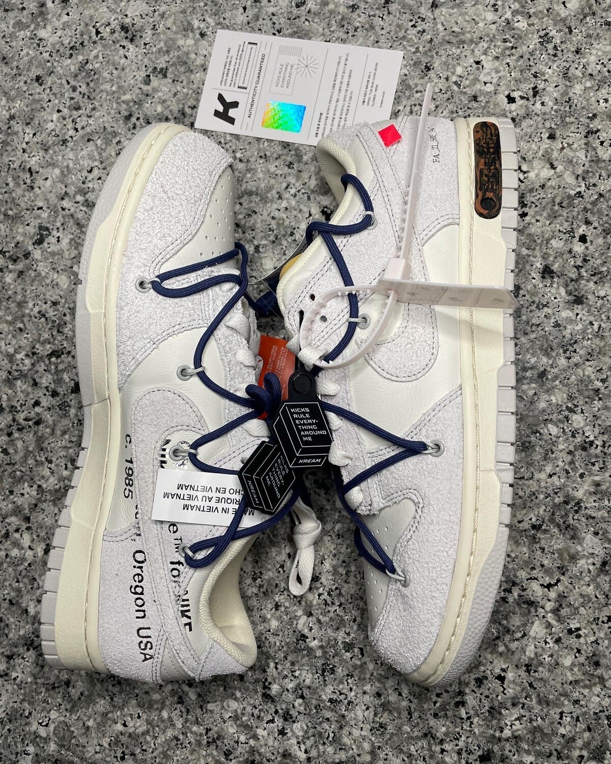 NIKE OFFWHITE DUNK LOW - LOT 18