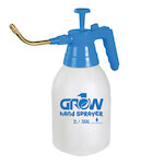 Grow1 Sprayer Bottle Pressurized Pump 0.5 gallon 2 liter 64 fluid ounce