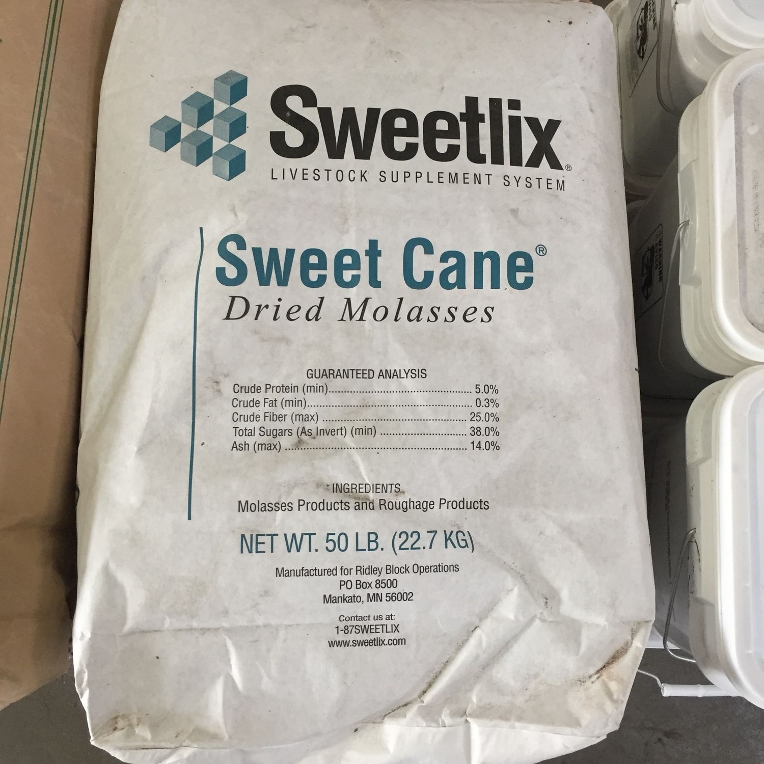 Sweetlix Organic Dried Molasses Non-Sulfuric