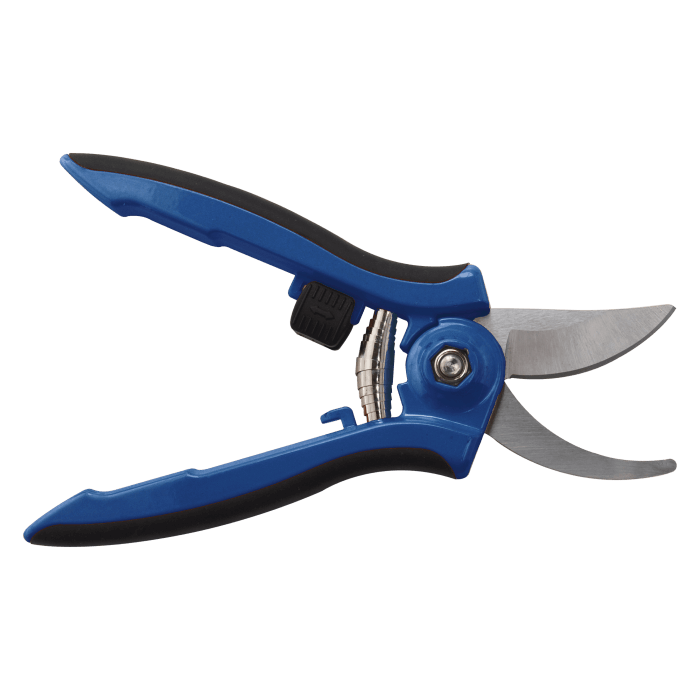 Dramm ColorPoint Cutting Tool Bypass Pruner Stainless Steel 5/8 inch diameter pruning capacity 1/ each