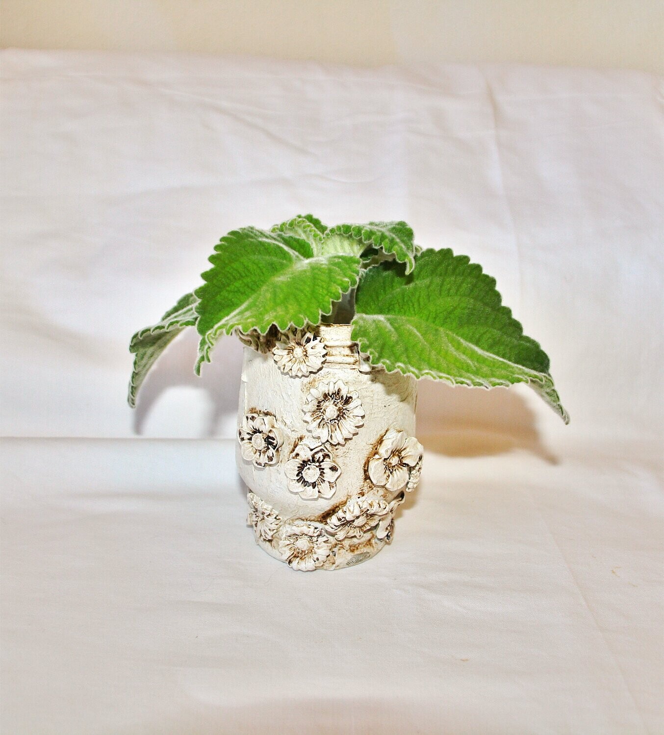 Bezauberndes Glas im Shabby Chic - toll als Vase oder Übertopf