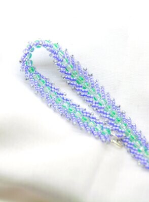 Upcycling: Armband in Farben so frisch wie der Sommer!