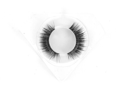 Luxurious Lashes
