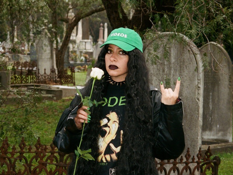 VIDEOS HAT GREEN