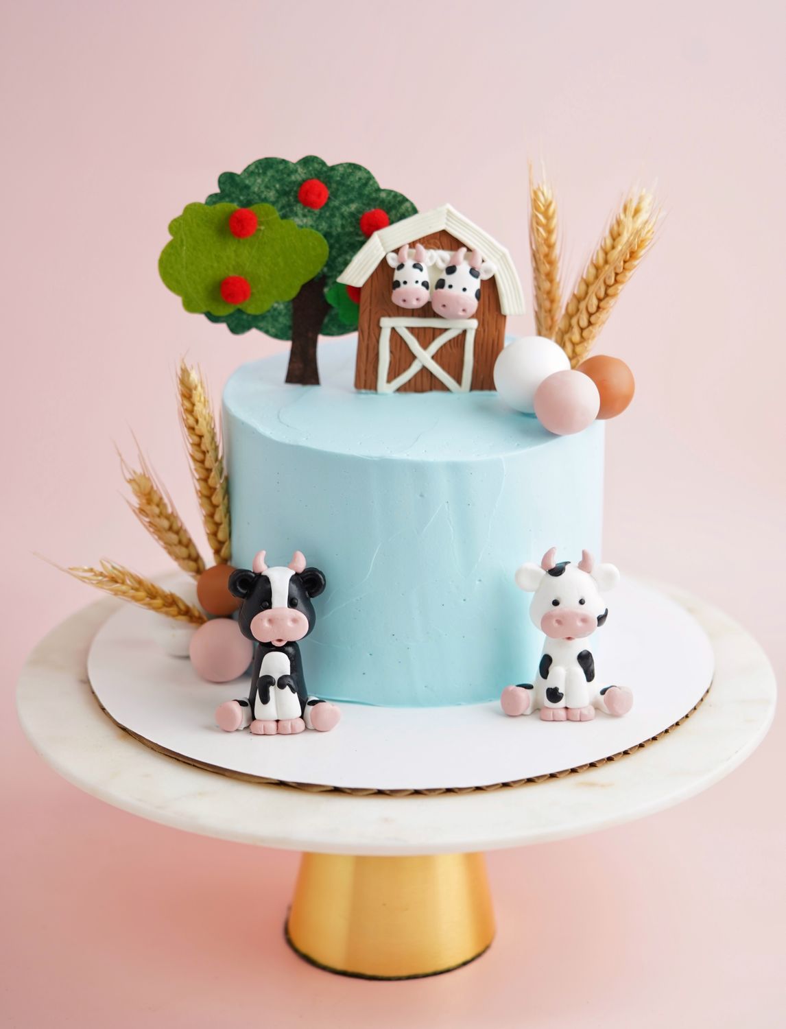 Farm House Buttercream Cake