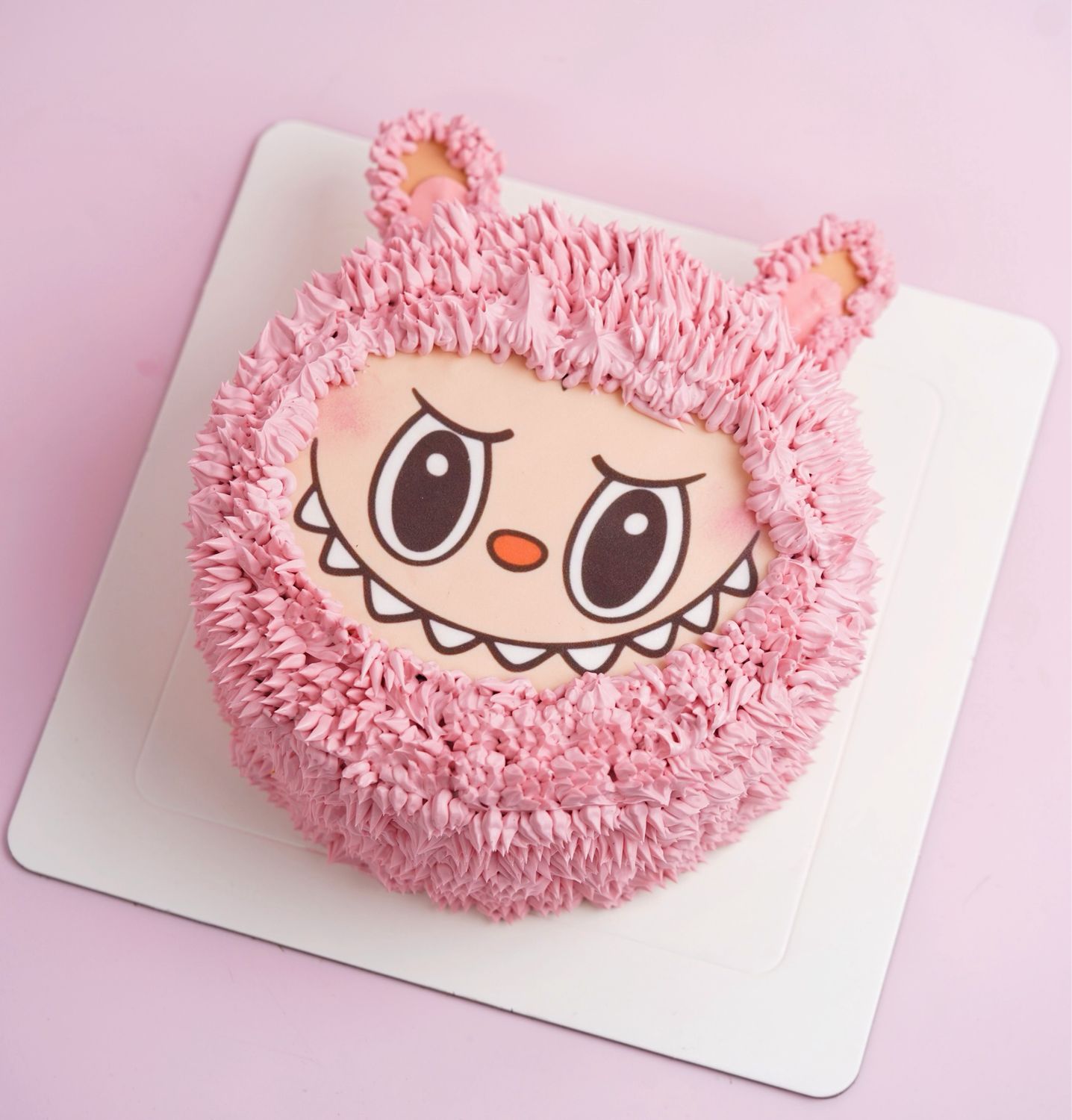 Labubu Buttercream Cake