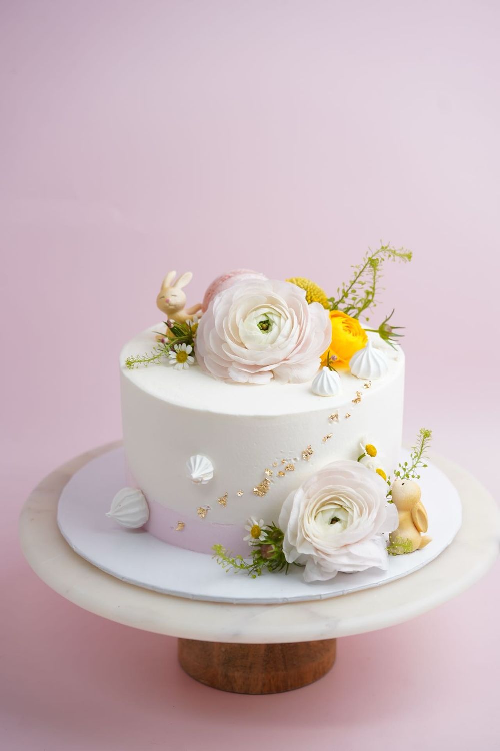 Customized Fresh Cream Cake