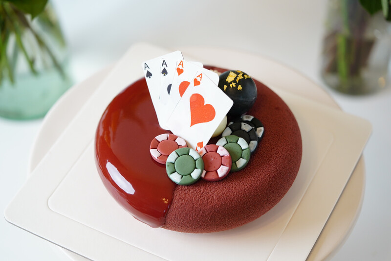 Poker Theme Mirror Glaze Cake