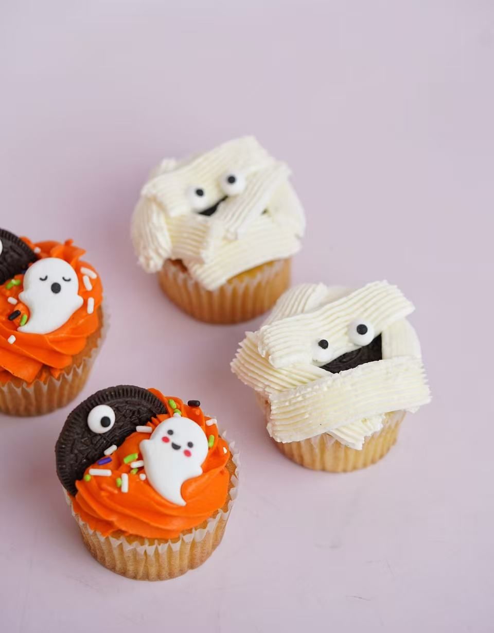 Halloween Cupcakes (6 count)