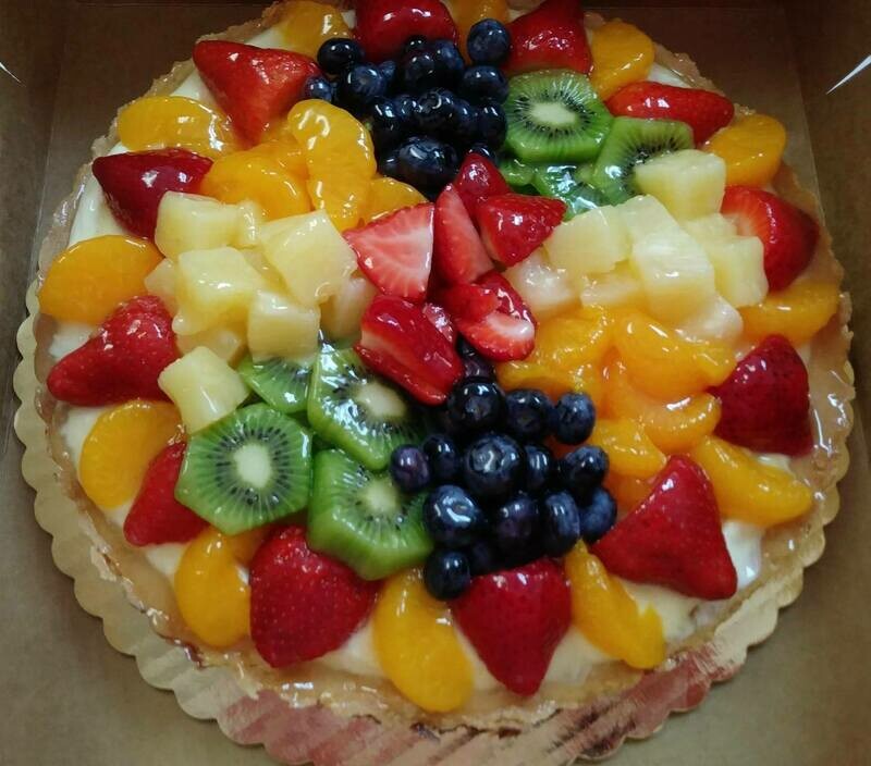 White chocolate fruit tart