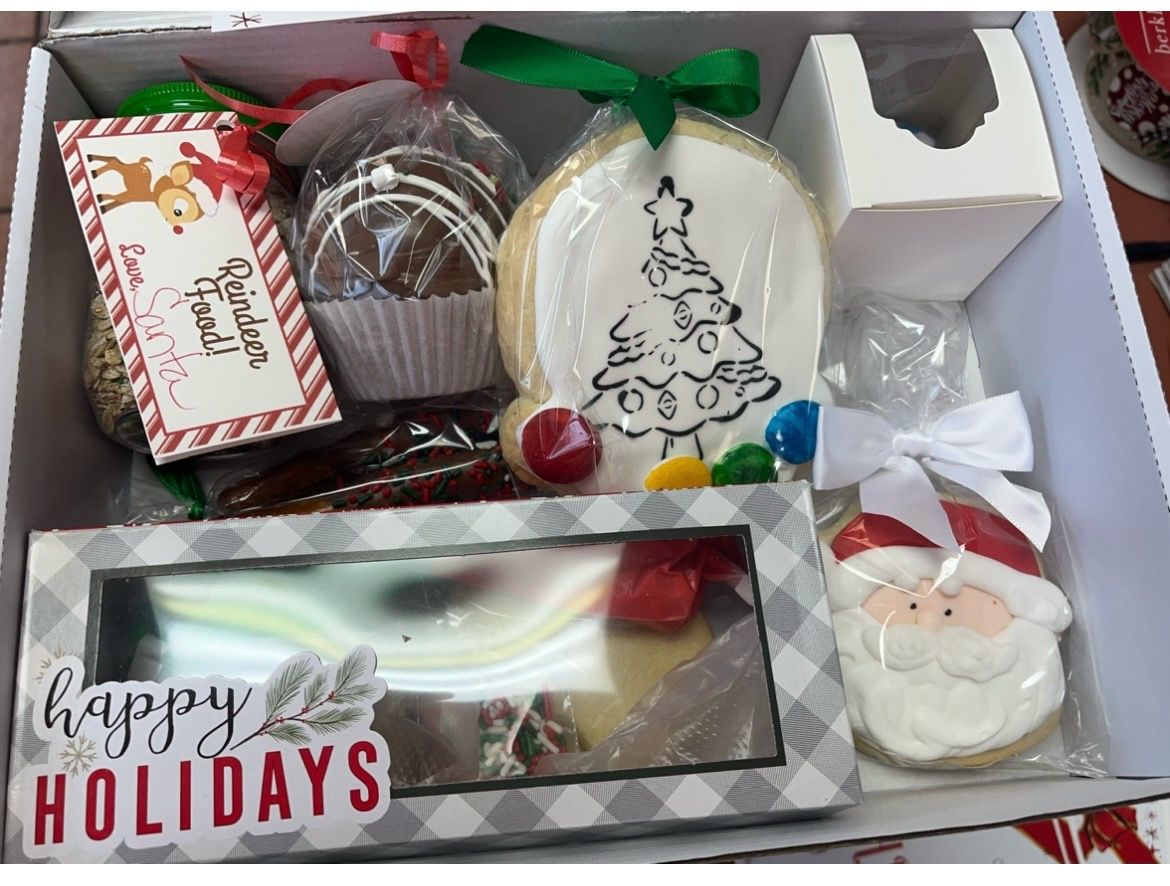 Personalized Christmas Eve box