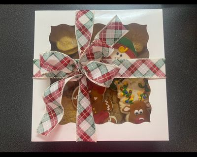 Holiday Cookie Trays/Box 