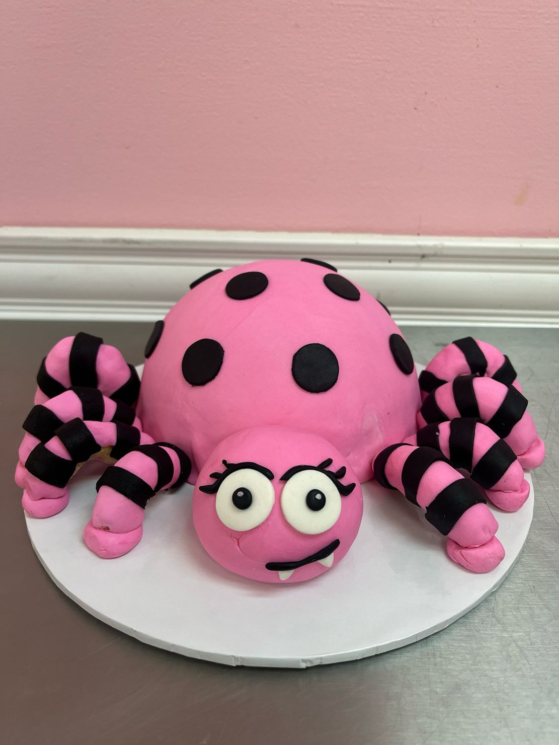 Kids Happy Spider Bake and Decorate Sunday October 12th 10am-3pm