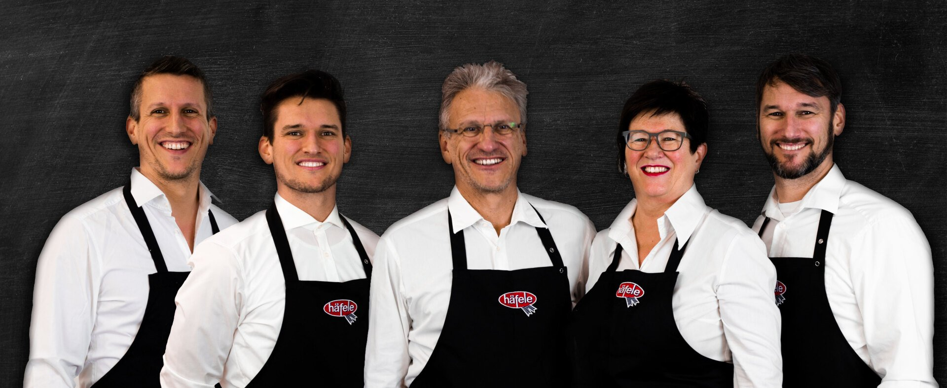 Zwiebelhals (100 g Scheibe) im Brötchen