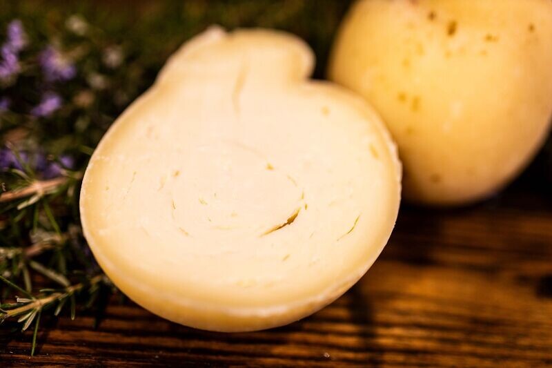 Caciocavallo Piccante 600g