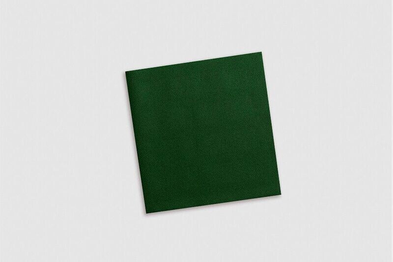 Servilleta air laid 40x40 cm. Plegado 1/4.  Caja de 600 und. VERDE