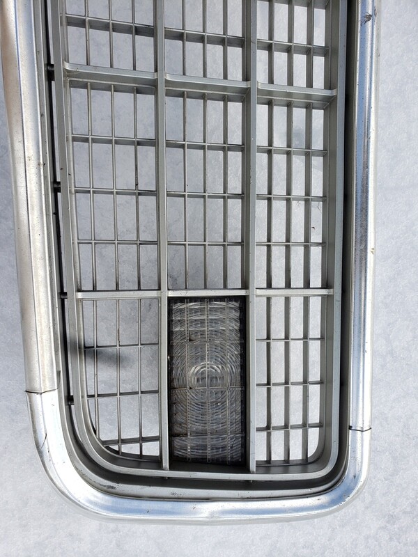 1973 Grille and trim