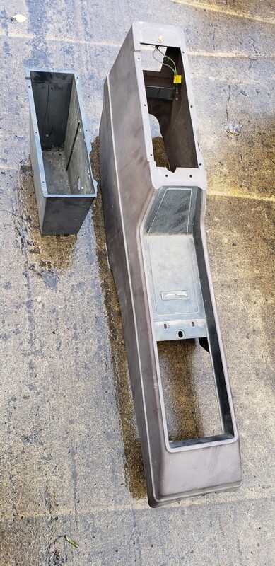 1972 Gran Torino center console