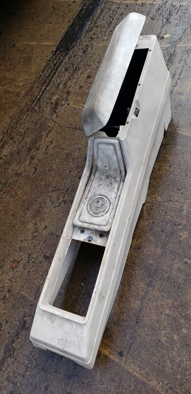 1972 - 76 Gran Torino (cougar insert) center console